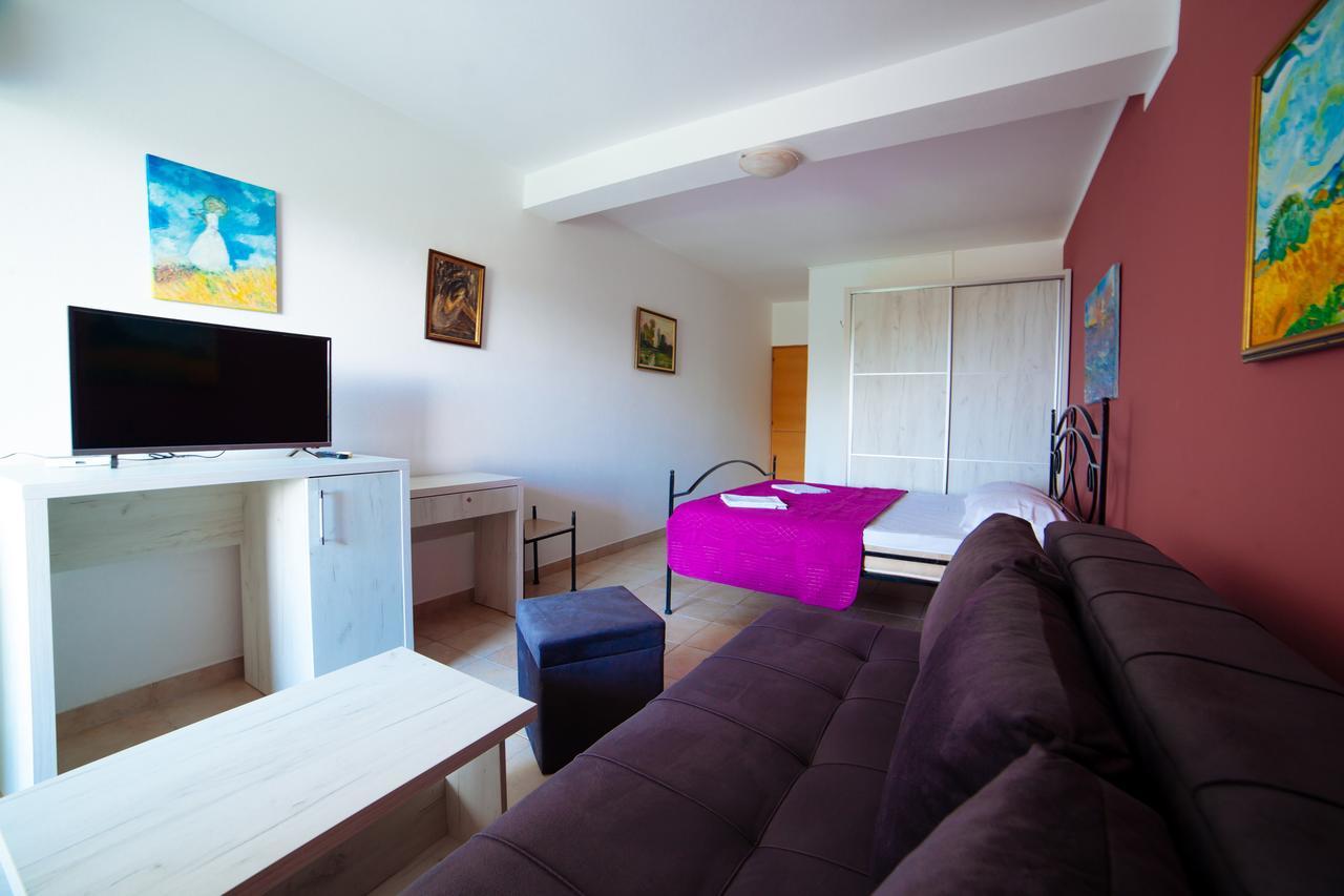 Apartments Art Улцинь Экстерьер фото