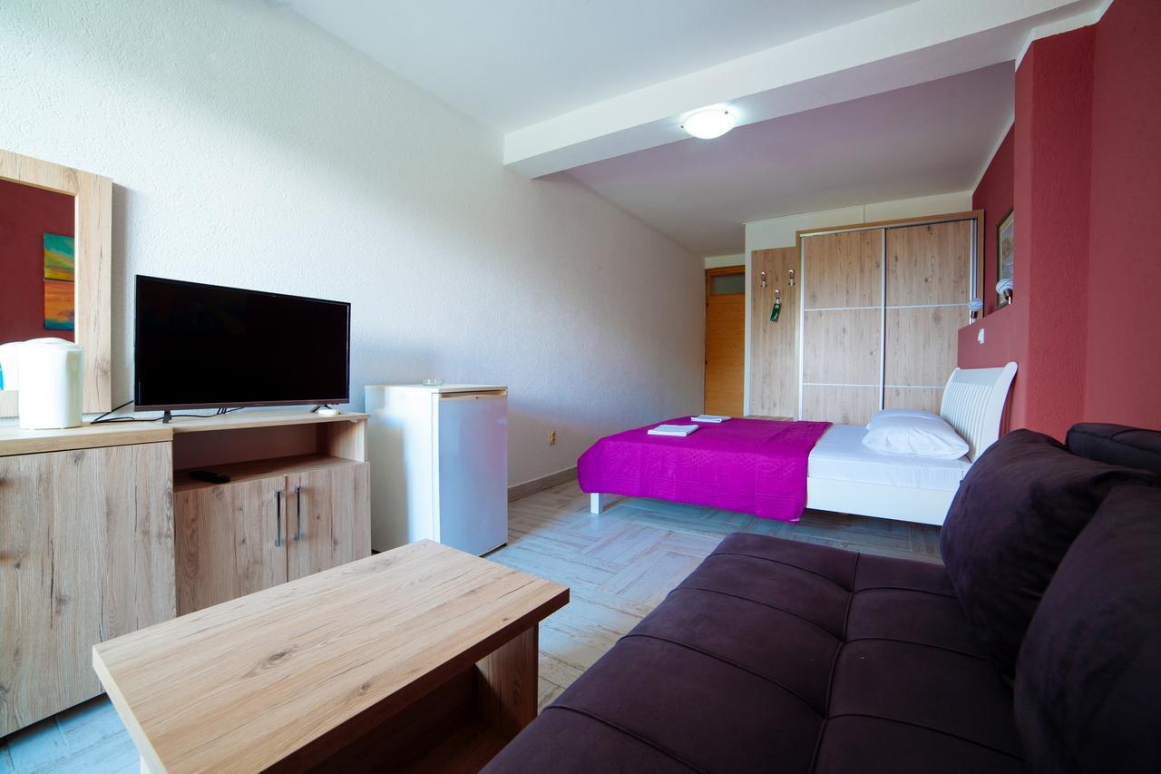 Apartments Art Улцинь Экстерьер фото