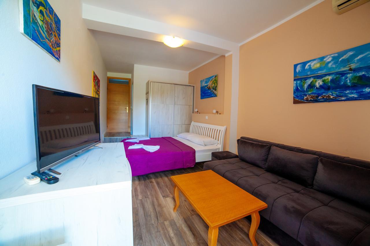 Apartments Art Улцинь Экстерьер фото
